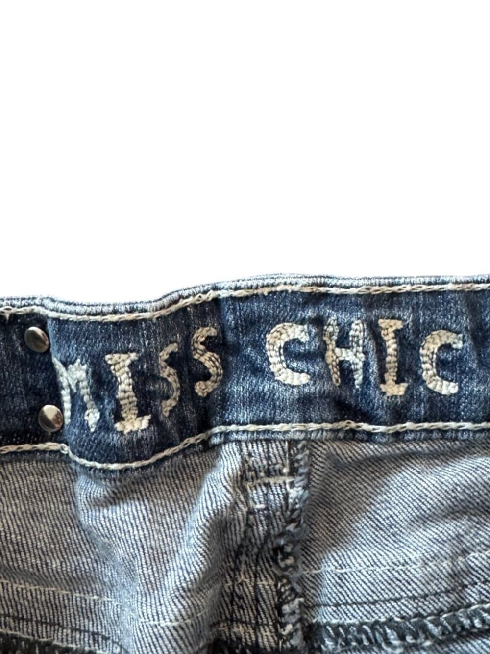 Vintage Y2K Miss Chic Womens Embellished Skinny Jeans Size 7 Blue Denim Style MC - Picture 2 of 6